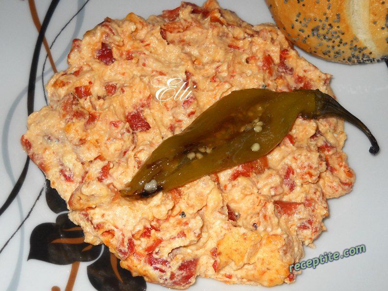 Снимки към Чушки с кисело мляко