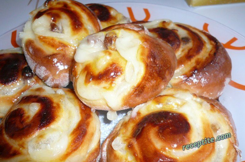 Снимки към Рулца с крем