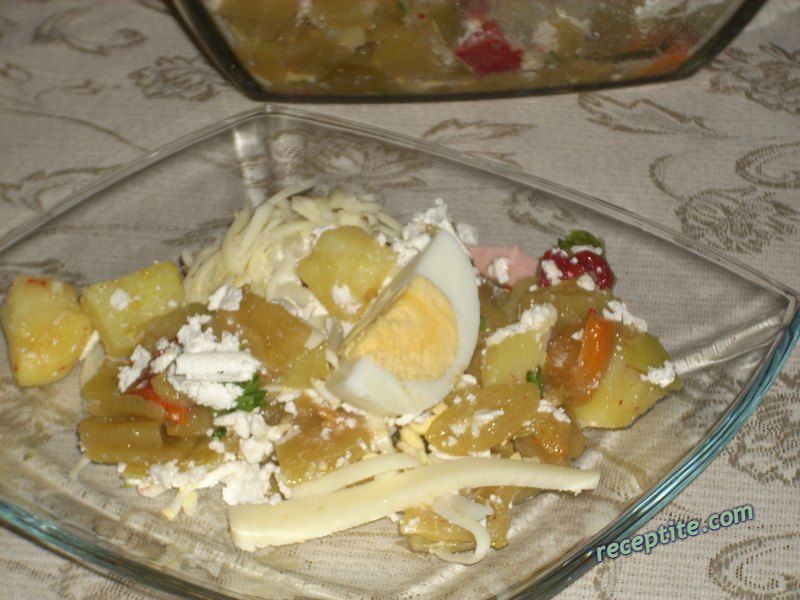 Снимки към Шарена салата от печени чушки