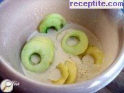 снимка 2 към рецепта Пържени ябълки в тесто