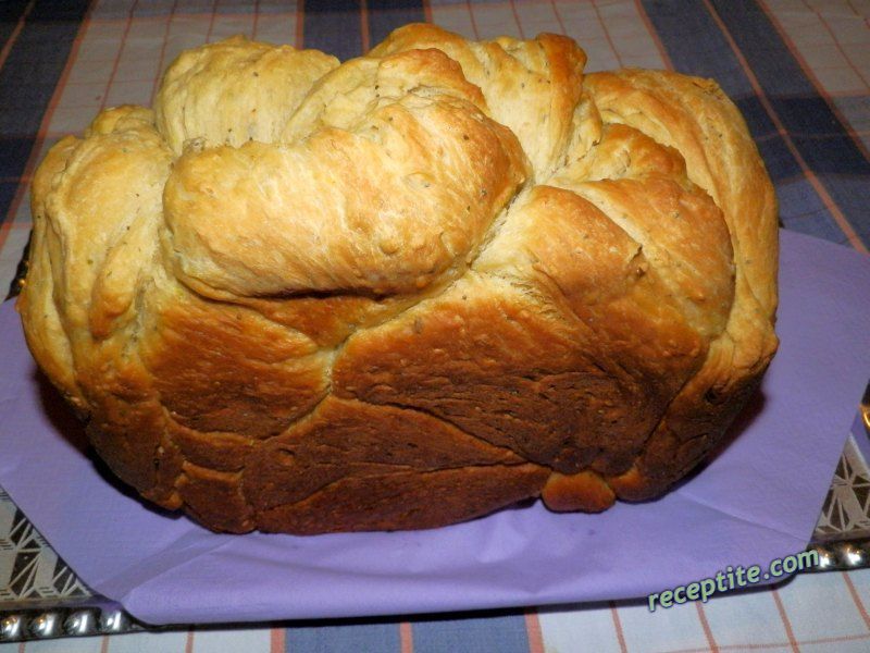 Снимки към Тостерен хляб в машина за хляб