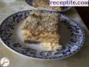 снимка 8 към рецепта Бисквитена торта с домашен крем