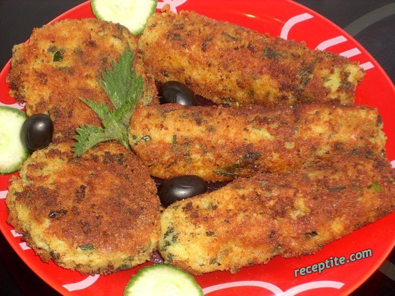 Снимки към Кюфтета (котлети) от картофи и коприва