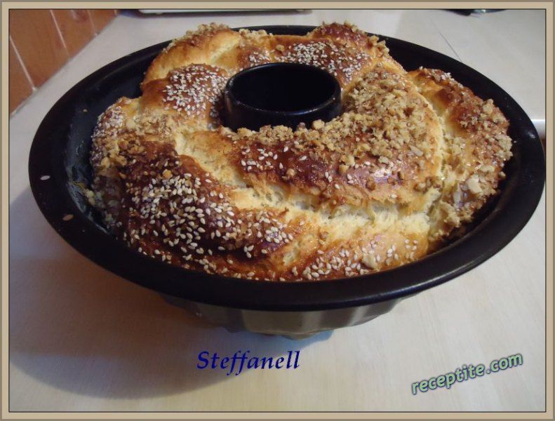Снимки към Козунак с жълтъци