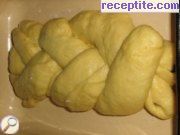 снимка 2 към рецепта Козунак-руло