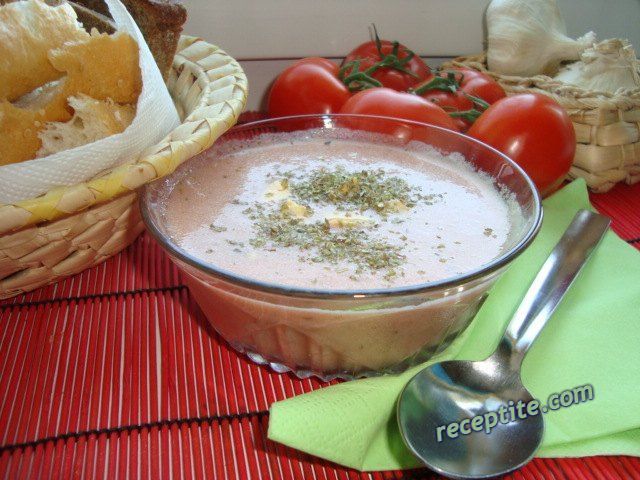 Снимки към Гаспачо с кисело мляко