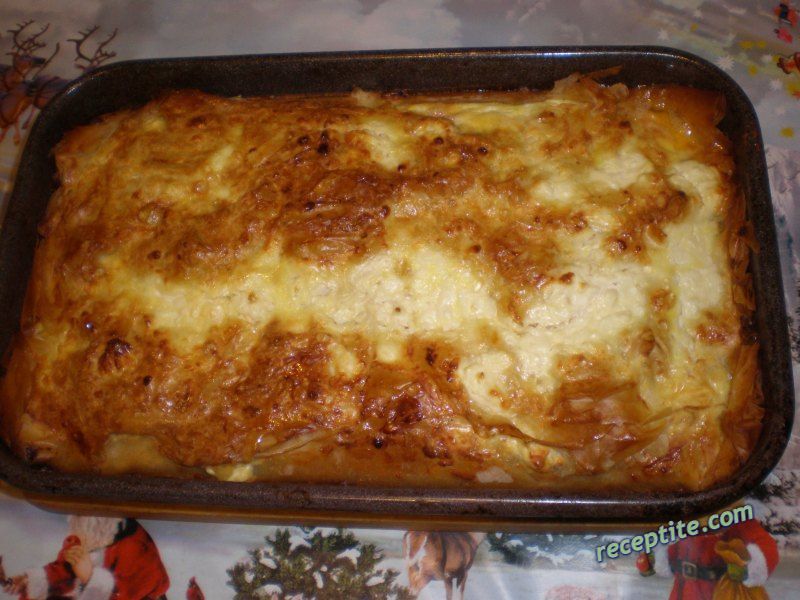 Снимки към Баница с кайма и картофи