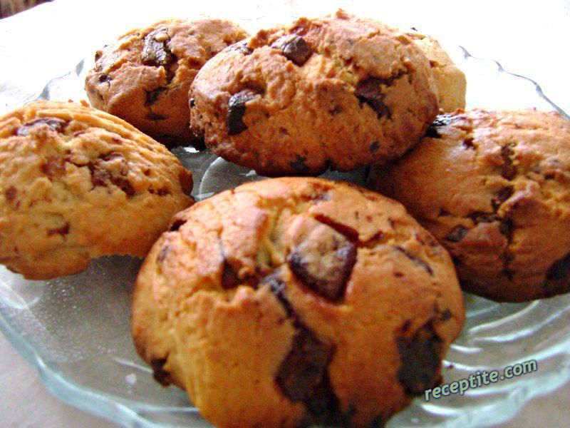 Снимки към Американски бисквити с шоколад Cookies