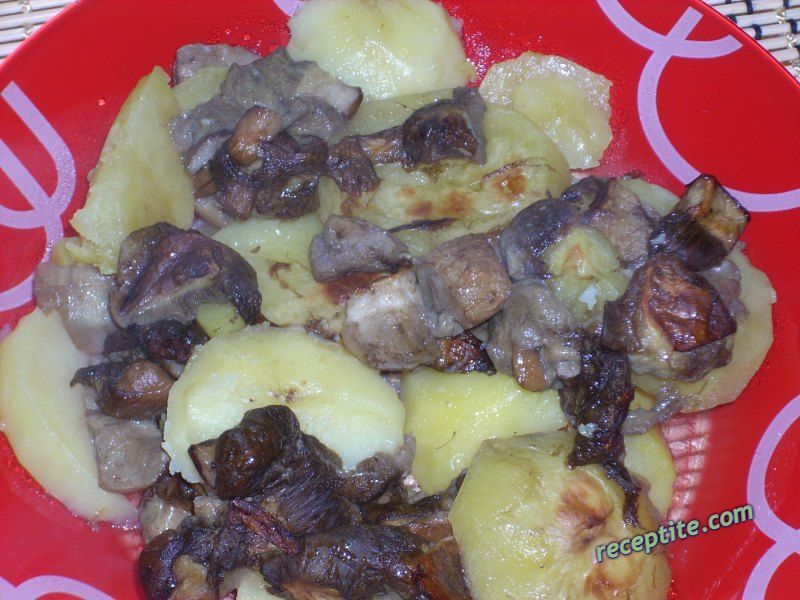 Снимки към Гъби с картофи на фурна