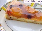 снимка 1 към рецепта Сладкиш с козунак и компот от кайсии