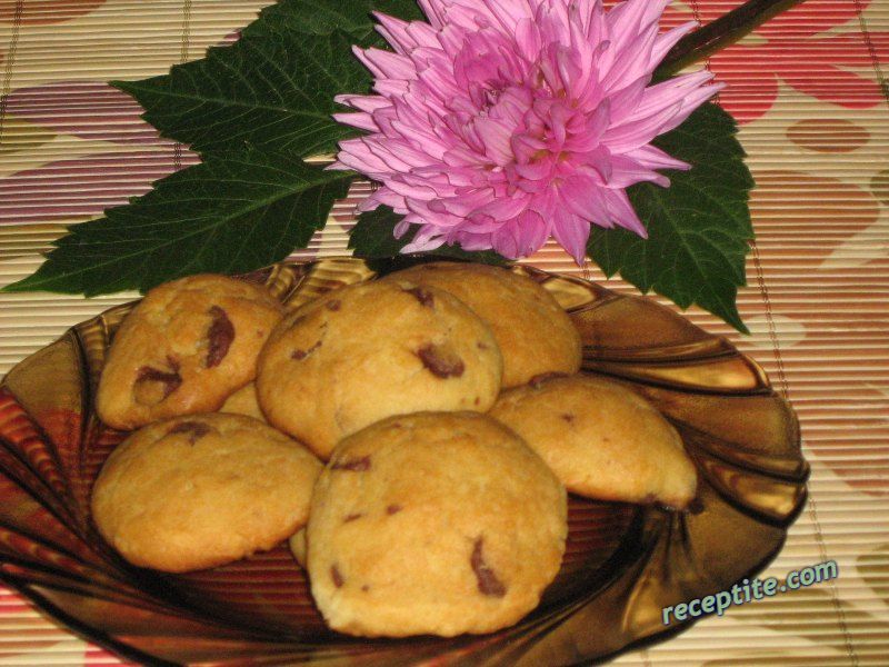 Снимки към Американски бисквити с шоколад Cookies