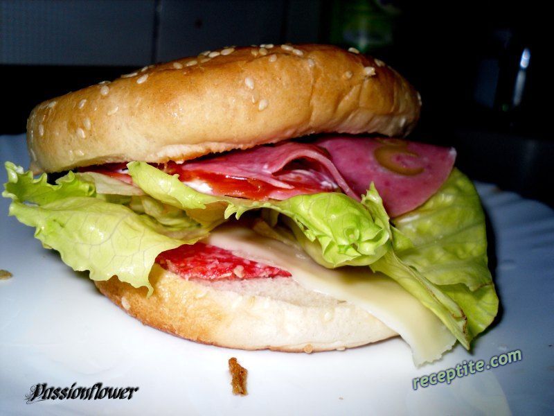 Снимки към Северняшки хамбургер