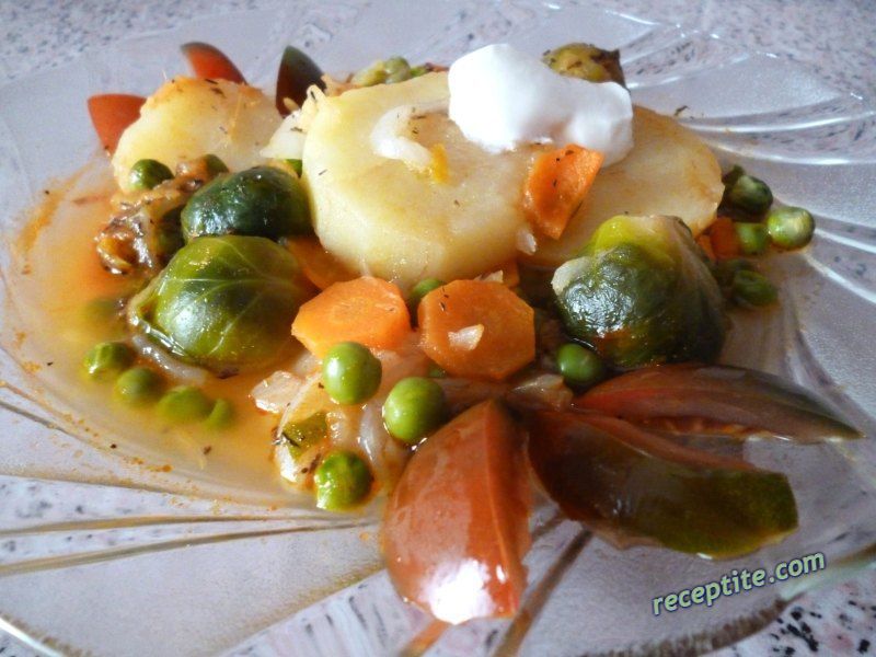 Снимки към Зеленчукова яхния с джинджифил