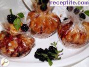 снимка 2 към рецепта Плодови чувалчета - мъфини