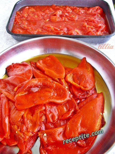 Снимки към Печени чушки и домати