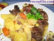 снимка 6 към рецепта Свинско с картофи на фурна