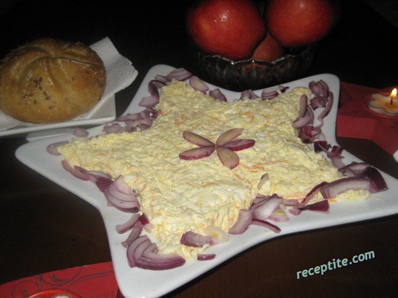 Снимки към Салата с моркови и полуготови спагети