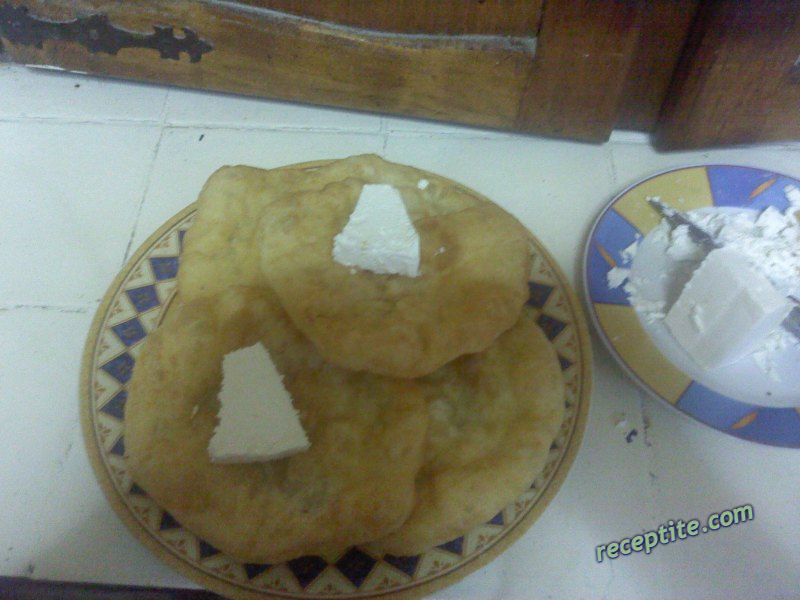 Снимки към Мекици с кисело мляко