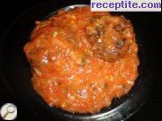 снимка 7 към рецепта Кюфтета с доматен сос