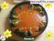 снимка 6 към рецепта Пържени пиперки с доматен сос