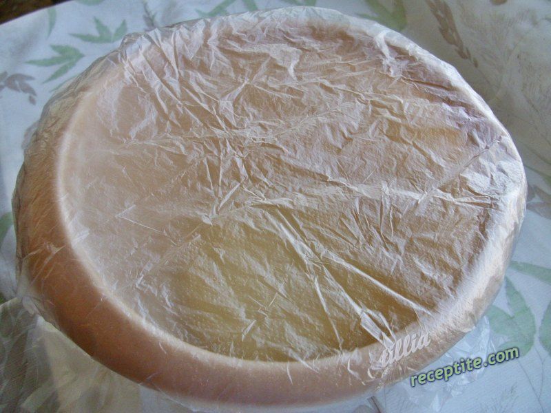 Снимки към Сладкиш или солен пай с постно бисквитено тесто