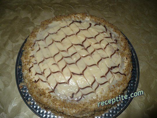 Снимки към Орехова торта с кафе и ром