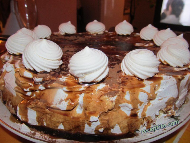 Снимки към Еклерова торта Мечта