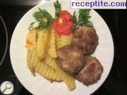 снимка 17 към рецепта Кюфтенца с картофи на фурна
