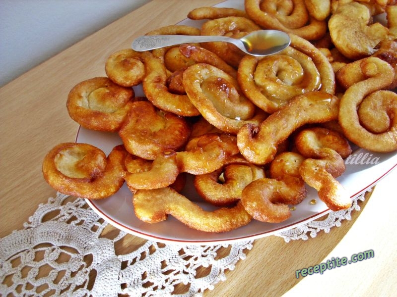 Снимки към Мекици от Тирол