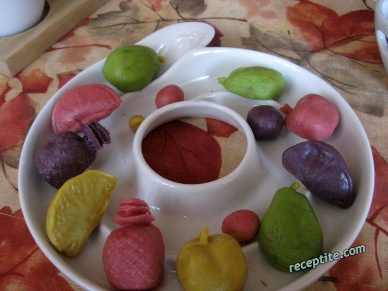 Снимки към Сладки плодчета