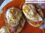 снимка 3 към рецепта Топъл сандвич с пържено яйце