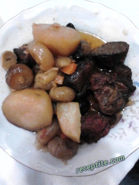 Снимки към Сърнешко с балучки, маслини и картофи