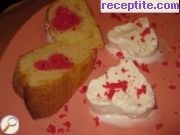 снимка 8 към рецепта Празничен кейк с фигурки