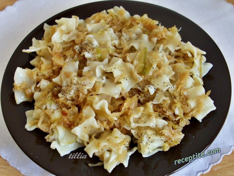 Снимки към Прясно зеле с юфка
