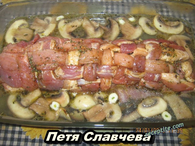 Снимки към Плетеница от месо с месно руло и плънка