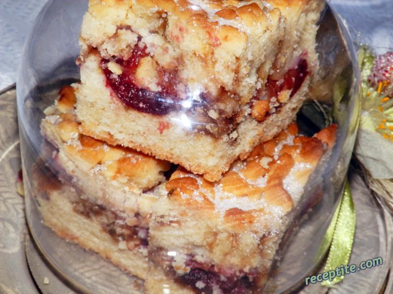 Снимки към Стърган плодов пай