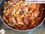 снимка 7 към рецепта Пилешки бутчета с картофи