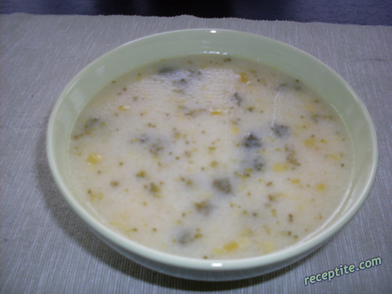 Снимки към Супа от броколи и картофи