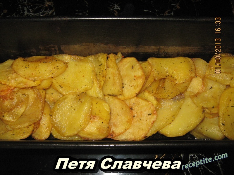 Снимки към Мусака от пържени картофи