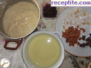 снимка 10 към рецепта Козунак и козуначни кифлички