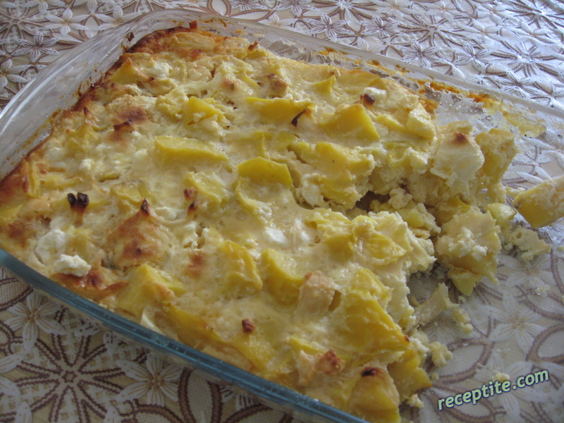 Снимки към Огретен от картофи и топено сирене