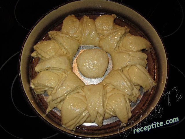Снимки към Празнична питка Цвете