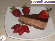 снимка 3 към рецепта Бърз шоколадов чийзкейк с ягоди