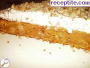 снимка 2 към рецепта Морковена торта с глазура
