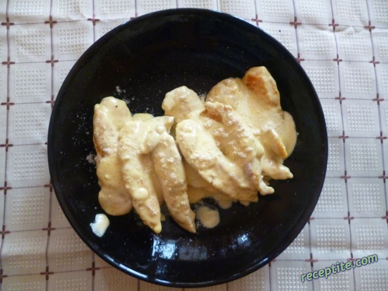 Снимки към Пилешки бонфилета в сметанов сос