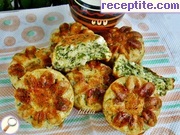 снимка 4 към рецепта Банички мъфини със зеленийки