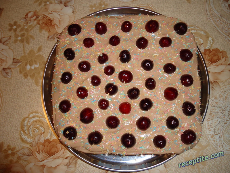 Снимки към Пандишпанова торта