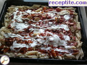 снимка 7 към рецепта Макаронада (макаронена пица)