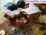 снимка 1 към рецепта Сладкиш с ябълки и сини сливи