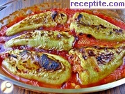 снимка 3 към рецепта Пълнени чушки с кайма и ориз с доматен сос